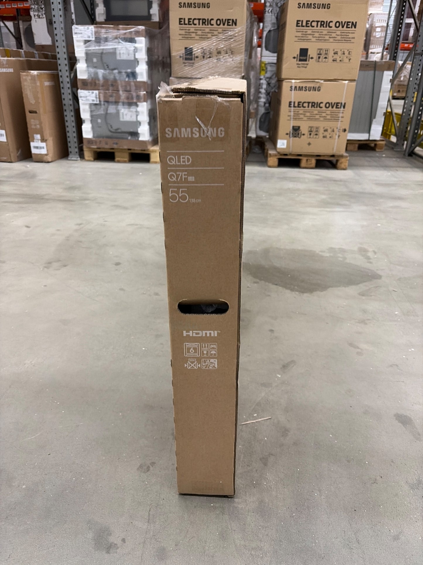 Outletmodel: Samsung QE55Q7F