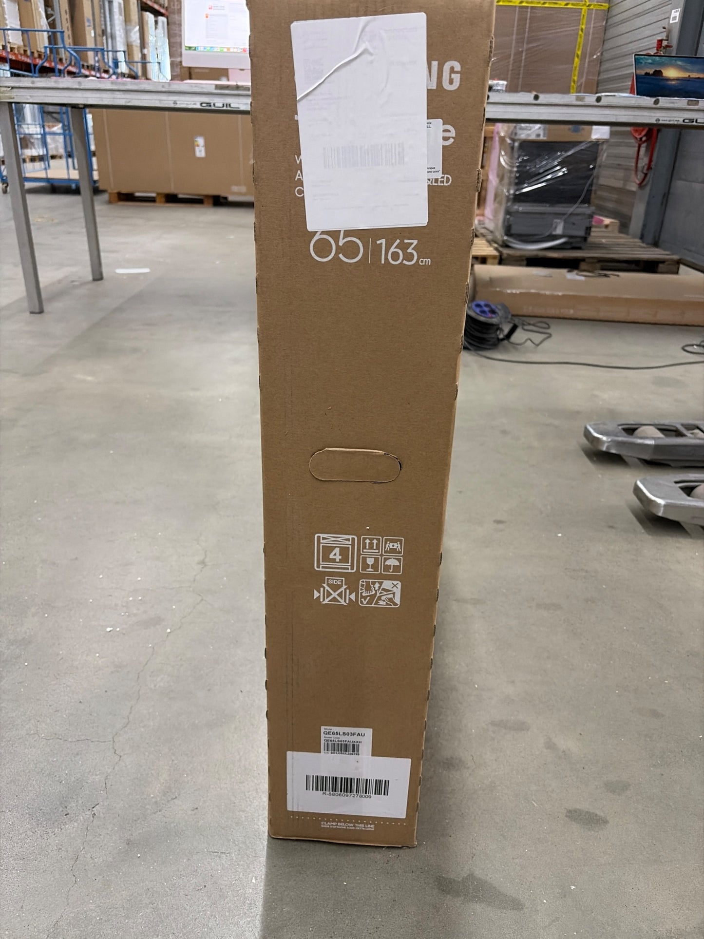 Outletmodel: QE65LS03F