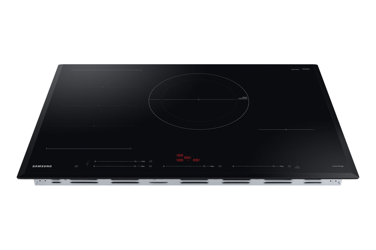 Samsung NZ84C6057KK - At Charles