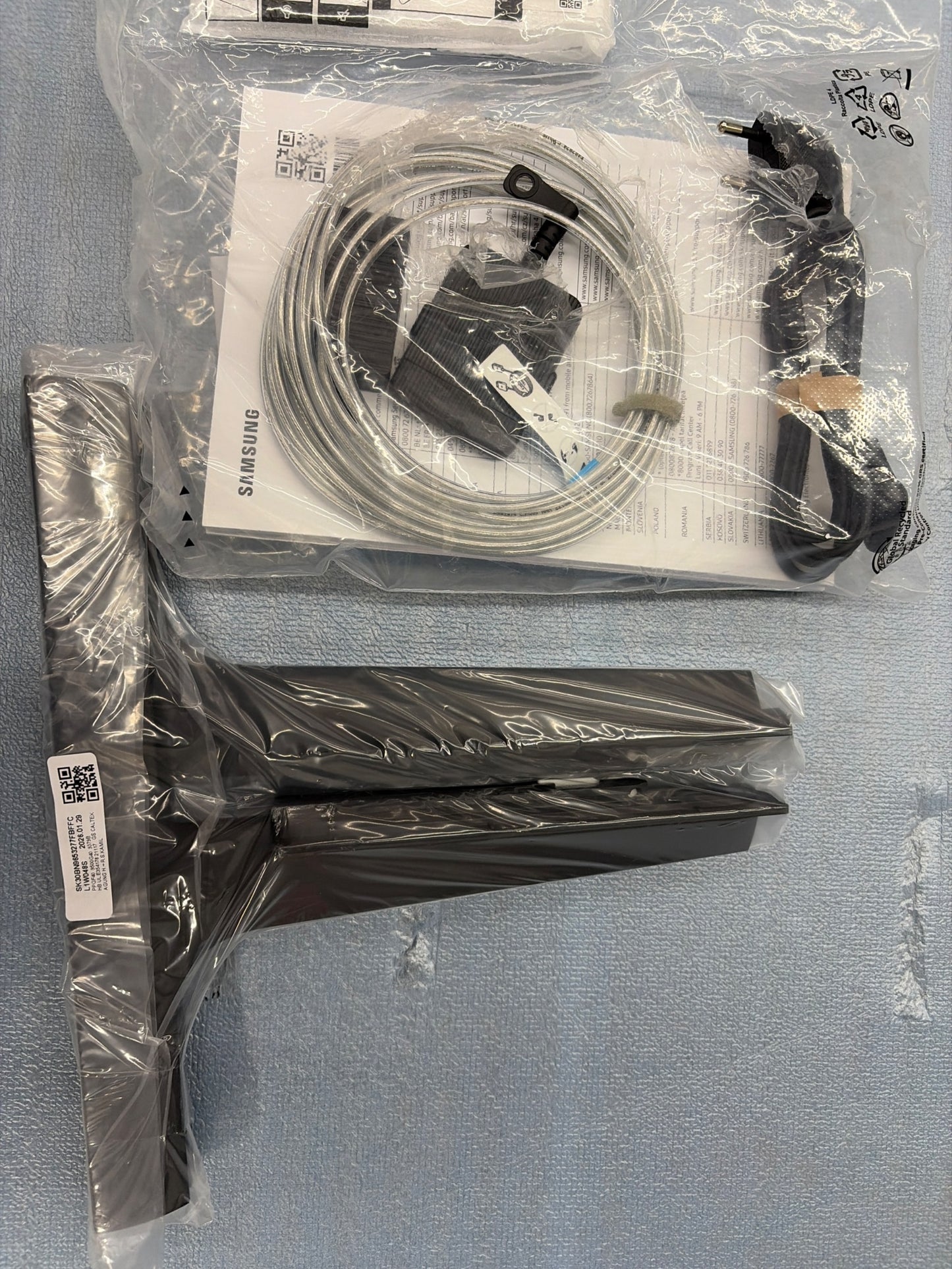 Outletmodel: QE65LS03F